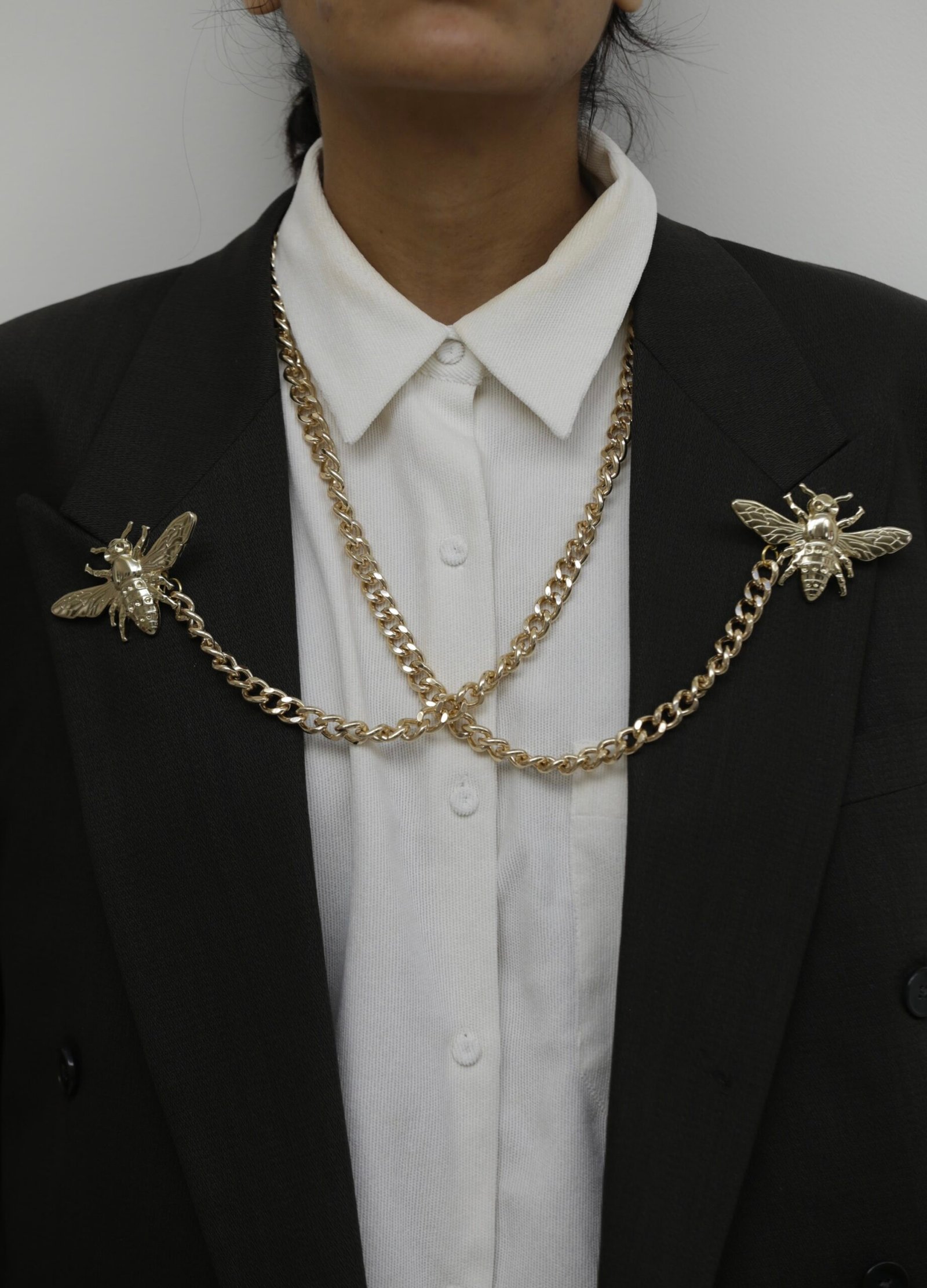 Two Bees 006 + Big Chain - Image 3